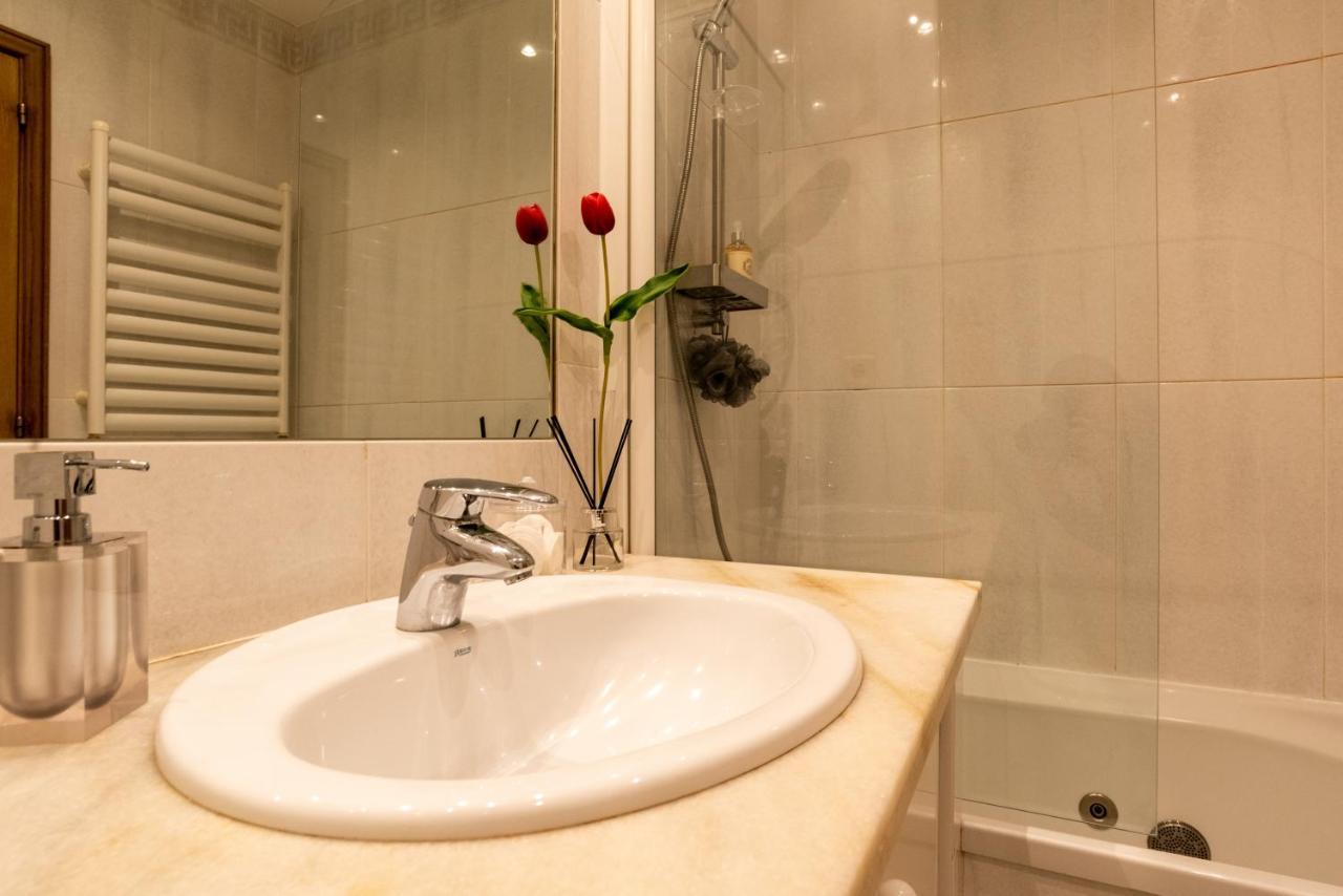 Porto Gaia Rr Apartment By Mp บีลาโนวาเดกายา ภายนอก รูปภาพ